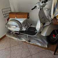 Piaggio vespa pe 200