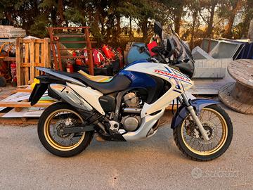 Honda Transalp 700