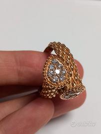 Anello Boucheron 18 carati e 16 diamanti