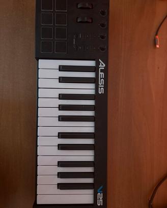 Alesis v25