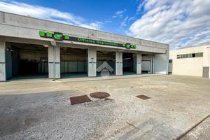 CAPANNONE A PIACENZA