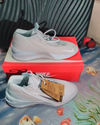 Nike originali con logo