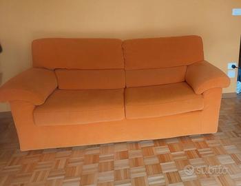 Divano letto 2 piazze e mezza