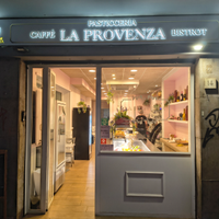 Attività bar,zona tuscolana,via t. labieno