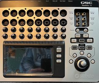 QSC TOUCHMIX 16 (mixer digitale)