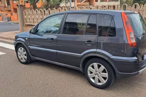 Auto Ford Fusion del 2008