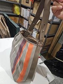 Borsa Brandina