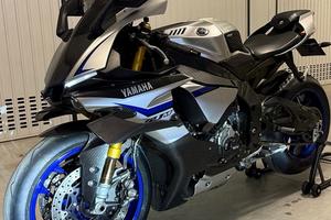 R1 M 2015