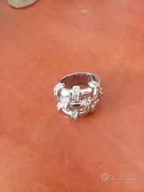anello in acciaio 