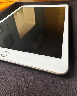 iPad 7ª generazione 128 GB Wi-Fi + Apple Pencil
