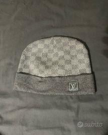 Cappello Louis Vuitton Damier Lana Grigio