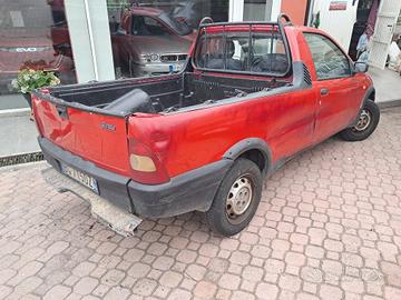FIAT Strada 1 7 td