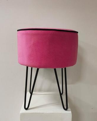 Pouf in simil velluto color rosa fucsia
