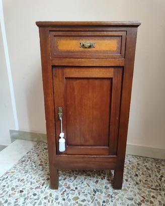 Coppia comodini antichi massello