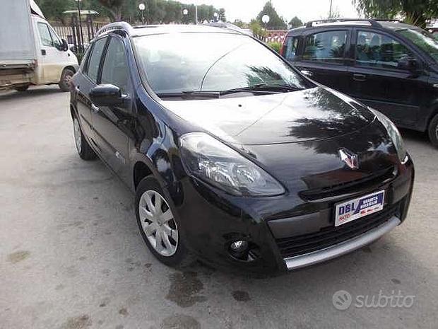 Renault Clio 1.5 dCi SW in vendita da DBL Auto a Canosa di Puglia