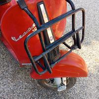 una decina di portapacchi vespa 50 125 150 200 ecc
