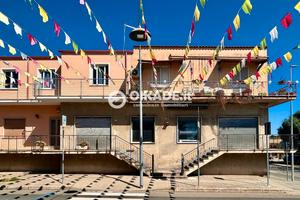 Pula - Appartamento + Loc. Commerciale