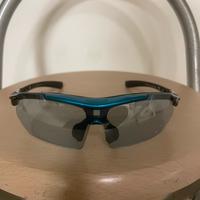 Occhiali da sole polarizzati