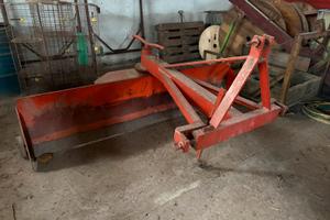 Lama livellatrice per trattore