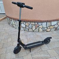 monopattino elettrico