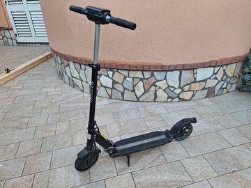 monopattino elettrico