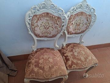 Due sedie in stile barocco