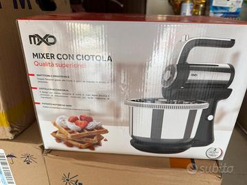 Mixer con ciotola