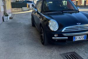 MINI COOPER ONE D