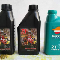 Olio miscelatore per moto/scooter 2t (1.8 litri)"