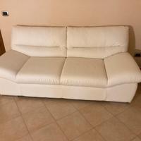 Divano in ecopelle più puffo in ecopelle