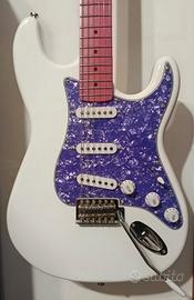 chitarra mod. Stratocaster