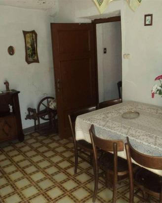 Appartamento di 90 m² con 5 locali a Coreglia Ante