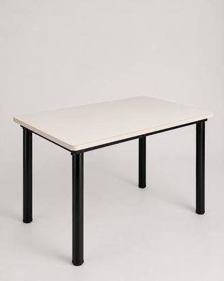 Annuncio tavoli - set
