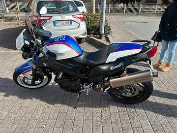 Bmwf800r