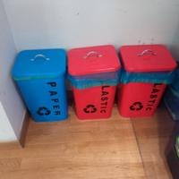 Bidone  in acciaio colorato per indifferenziata