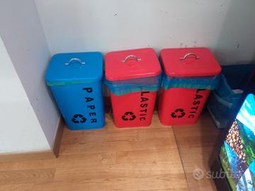 Bidone  in acciaio colorato per indifferenziata