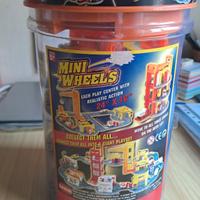 Gioco parcheggio a 3 piani con 3 veicoli