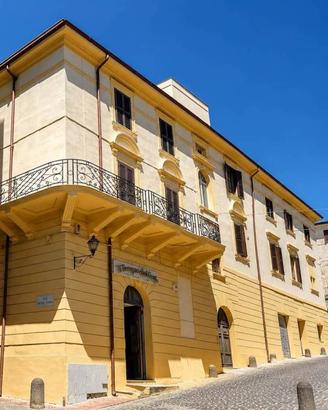 Immobile di 130 m² a Tarquinia