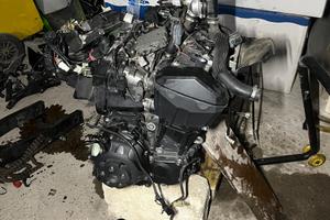 Pezzi Kawasaki Z 750 - 2009