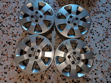 Cerchi in lega da 15" Opel Corsa C 2005