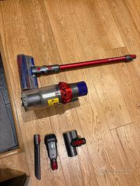 Dyson v10 aspirapolvere
