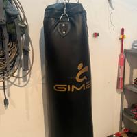 Sacco da Box con guantoni