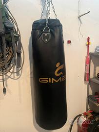 Sacco da Box con guantoni