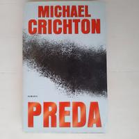 Libro Preda di Michael crichton 2003