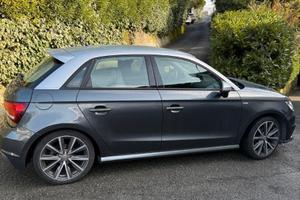 AUDI A1 2016 PERFETTA