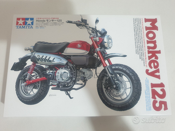Monkey 125 scala 1.12 tamiya