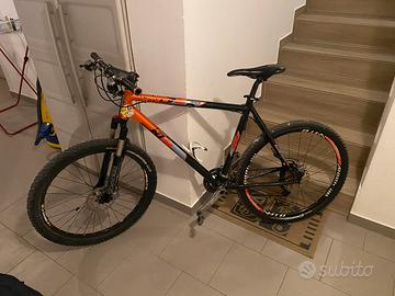 Bici mtb KTM