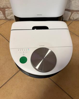 Robot aspirapolvere Folletto e Pulivetro