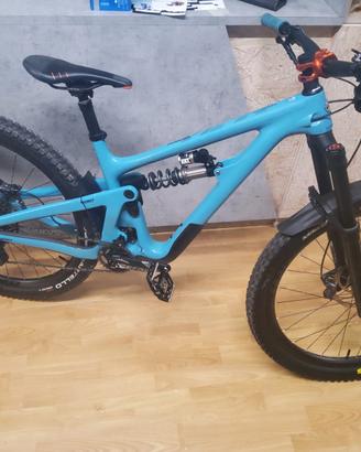 YETI SB150
