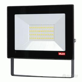 12 Faretti led da 50 watt